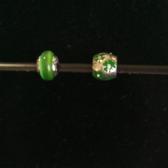 Brighton Green And Silver Beads - Picture 1 of 1